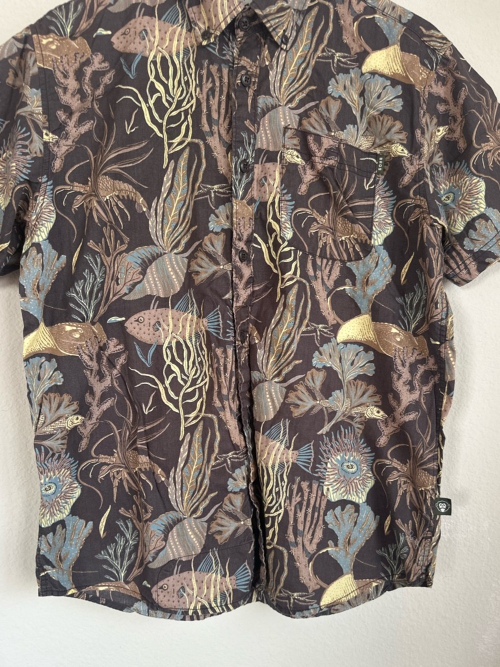 Howler Brothers Men’s Cotton Short Sleeve Button Down Mansfield Shirt - Picture 4 of 8